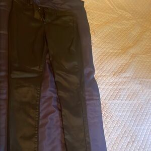 Le Chateau Black Pants 52% modal 43% polyester 3% rayon 2% spandex